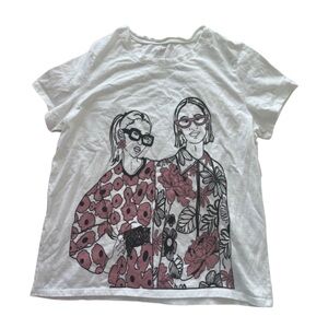 Cute graphic T size S